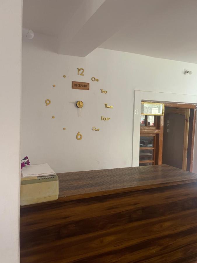 Gaywoo Guest House 레 외부 사진