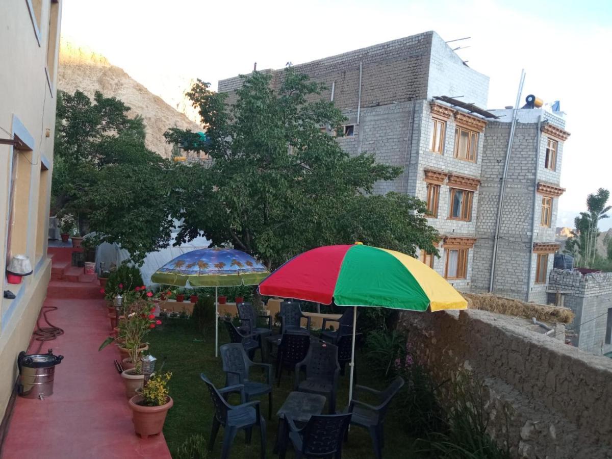 Gaywoo Guest House 레 외부 사진